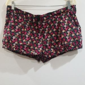 Miley cyrus Max Azria floral shorts
